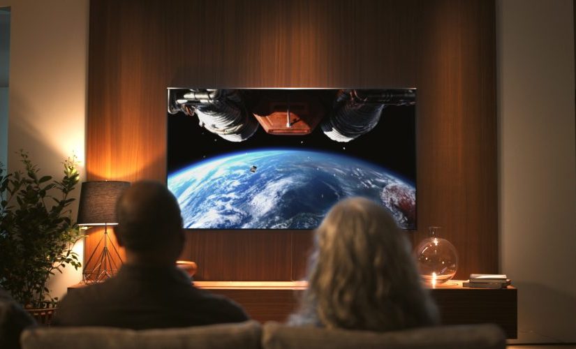 Campania Samsung “Making History” realizată pe televizorul QLED 8K comemorează 50 de ani de la misiunea Apollo 11